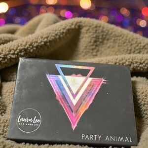 Laura Lee Los Angeles Party Animal Eyeshadow Palette - Vibrant Colors